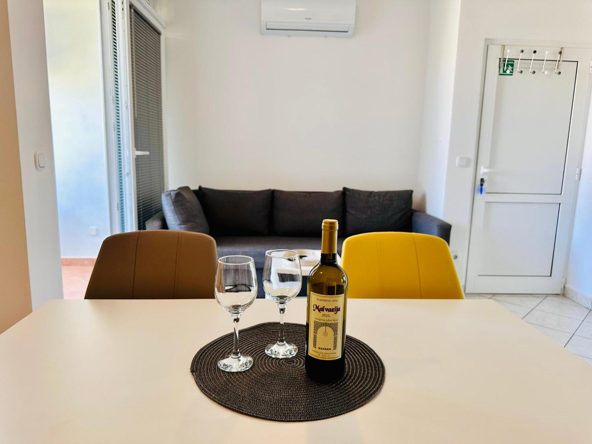 Apartments Vojvoda Poreč Eksteriør billede